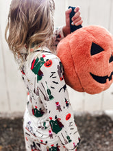 Load image into Gallery viewer, WITCHES • sherpa blanket