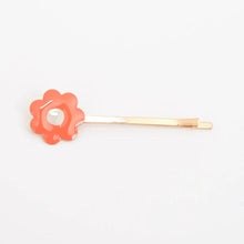 Load image into Gallery viewer, Daisy Enamel Hair Slides by Meri Meri