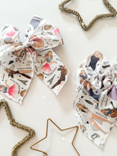 Load image into Gallery viewer, ERAS MAGIC • bow