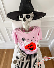 Load image into Gallery viewer, LET'S BE SPOOKY • women's tee