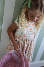 Load image into Gallery viewer, HOPPY POPPY• twirl dress (flash)
