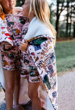 Load image into Gallery viewer, TAYLOWEEN {welcome to NY in the fall} • sherpa blanket