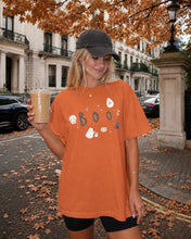 Load image into Gallery viewer, SPOOKY PALS • tee (women + kids) in pumpkin