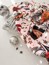 Load image into Gallery viewer, TAYLOWEEN {welcome to NY in the fall} • sherpa blanket