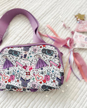 Load image into Gallery viewer, SWIFTIE •  belt bag