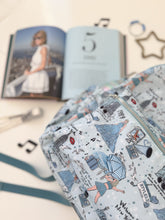 Load image into Gallery viewer, 1989 • collection (backpack + lunchbox) (restock)