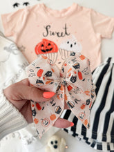 Load image into Gallery viewer, HALLOWEEN NIGHT • bow