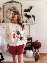 Load image into Gallery viewer, COME, WE FLY • women&#39;s pullover (Hallo-cream) just restocked