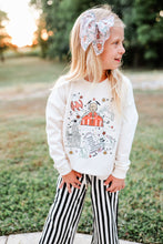 Load image into Gallery viewer, SPOOKY SWIFTIE • pullover (women + kids) in buttercream