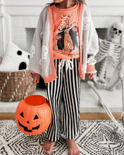 Load image into Gallery viewer, GHOSTLY SCENE • kids heavyweight tee (orange starburst) SALE