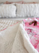 Load image into Gallery viewer, CLOUD 9 • sherpa throw blanket