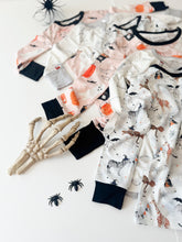 Load image into Gallery viewer, HALLOWEEN ZOO BOO • baby zipper pjs (one-piece)