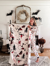 Load image into Gallery viewer, AMUCK, AMUCK, AMUCK • sherpa throw blanket (just restocked)