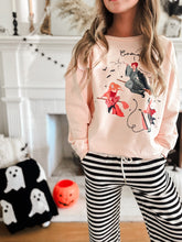 Load image into Gallery viewer, COME, WE FLY • women&#39;s pullover (Hallo-cream) just restocked