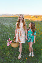 Load image into Gallery viewer, HOPPY POPPY• twirl dress (flash)