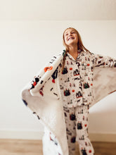 Load image into Gallery viewer, WITCHES • sherpa blanket