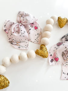 LOVER • bow (SALE)