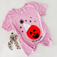 Load image into Gallery viewer, LET'S BE SPOOKY • women's tee