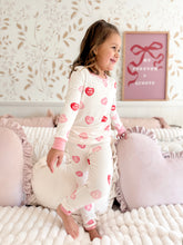 Load image into Gallery viewer, CONVERSATION HEARTS• bamboo kids pajamas (flash)