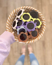 Load image into Gallery viewer, DAISY • kids sunnies