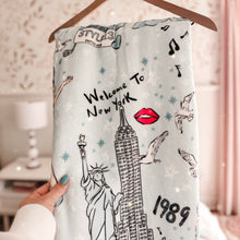 Load image into Gallery viewer, welcome to new york  • sherpa throw blanket (SALE)