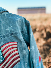 Load image into Gallery viewer, All-American• denim jacket (WOMEN)