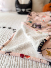 Load image into Gallery viewer, TAYLOWEEN• sherpa blanket