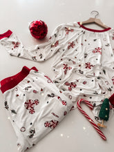 Load image into Gallery viewer, MERRY MOUSE • pajamas (men + women)