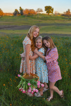 Load image into Gallery viewer, LILAC DAISY • lounge set (flash)