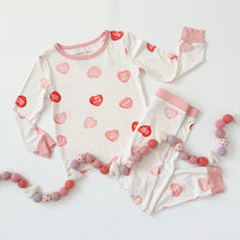 Load image into Gallery viewer, CONVERSATION HEARTS• bamboo kids pajamas (flash)