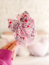 Load image into Gallery viewer, THE ARCHER • bow