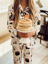 Load image into Gallery viewer, WITCHES ARE BACK • women's pajamas