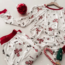 Load image into Gallery viewer, MERRY MOUSE • pajamas (men + women)