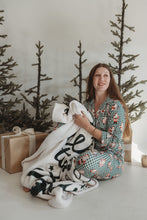 Load image into Gallery viewer, WONDERFUL TIME OF THE YEAR • sherpa blanket