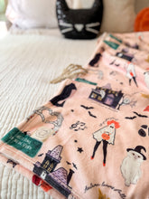 Load image into Gallery viewer, TAYLOWEEN• sherpa blanket