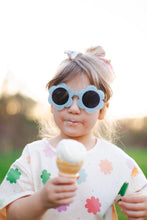 Load image into Gallery viewer, STARBURST DAISY • kids set (boxy tee + shorties) (flash)