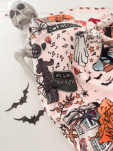 Load image into Gallery viewer, TAYLOWEEN {welcome to NY in the fall} • sherpa blanket