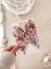 Load image into Gallery viewer, LOVELY BOUQUET • bow