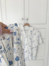 Load image into Gallery viewer, WESTERN• women&#39;s short sleeve button down pj set (two-piece) (SALE)