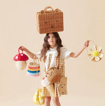Load image into Gallery viewer, WHITE DAISY STRAW BAG • by Meri Meri
